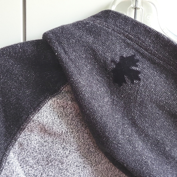 Roots Kids Zip-Up Hoodie - Size XXL - Picture 7 of 7